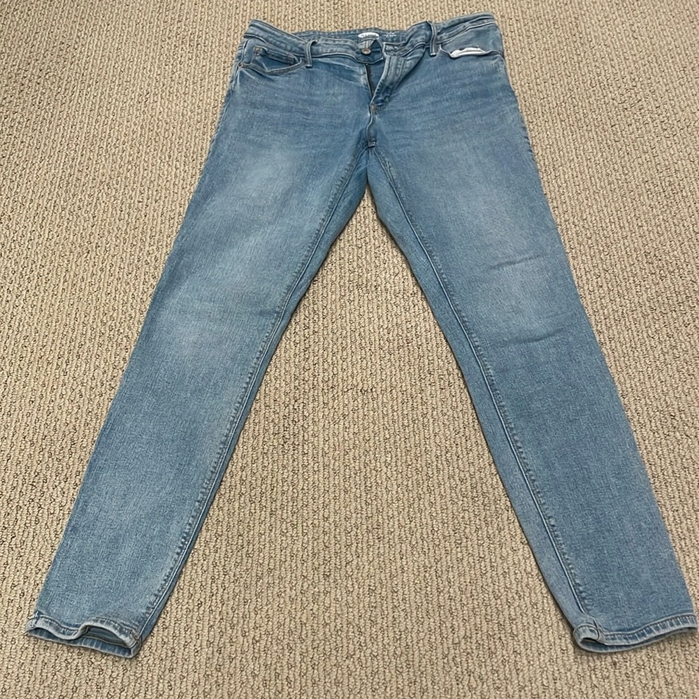 Old Navy rockstar skinny jeans